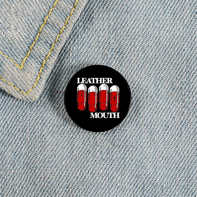 Leather mouth Printed Pin Custom Funny Brooches Shirt Lapel Bag Cute Badge Cartoon Cute Jewelry Gift for Lover Girl Friends
Leather mouth Printed Pin Custom Funny Brooches Shirt Lapel Bag Cute Badge Cartoon Cute Jewelry Gift for Lover Girl Friends