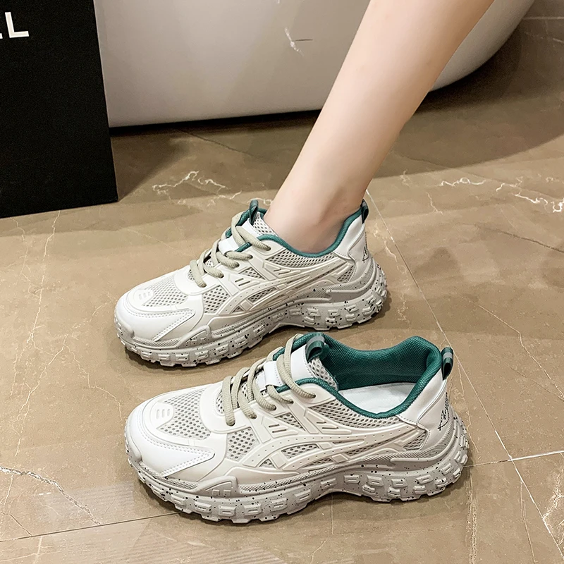 Women Sneakers 2022 Height Increasing Women Chunky Shoes Platform Shoes Non-slip Leisure Fashion Shoes Women's Vulcanized Shoes 
Women Sneakers 2022 Height Increasing Women Chunky Shoes Platform Shoes Non-slip Leisure Fashion Shoes Women's Vulcanized Shoes