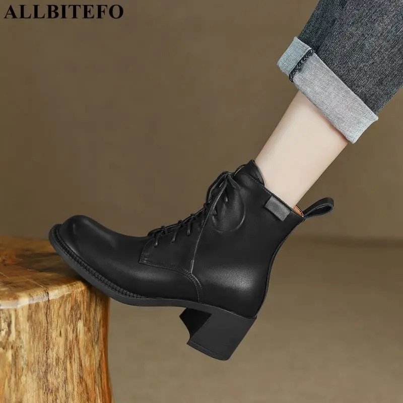 Size 34-41 Round Toe Cross Tied Soft Genuine Leather Women Boots Comfortable Fashion Autumn Winter High Heel Ankle Boots Shoes
Size 34-41 Round Toe Cross Tied Soft Genuine Leather Women Boots Comfortable Fashion Autumn Winter High Heel Ankle Boots Shoes