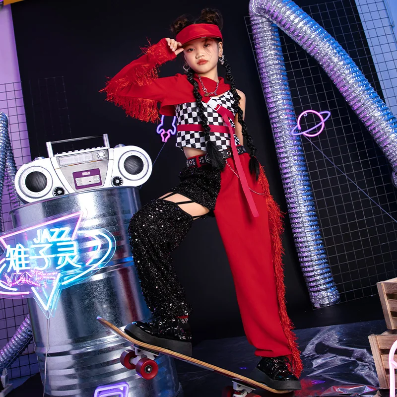 Укороченные топы с одним рукавом и брюки с блестками, костюм, уличная одежда, детские костюмы для джазовых танцев для девочек, одежда в стиле хип-хоп, DQL8752, 2023
Укороченные топы с одним рукавом и брюки с блестками, костюм, уличная одежда, детские костюмы для джазовых танцев для девочек, одежда в стиле хип-хоп, DQL8752, 2023