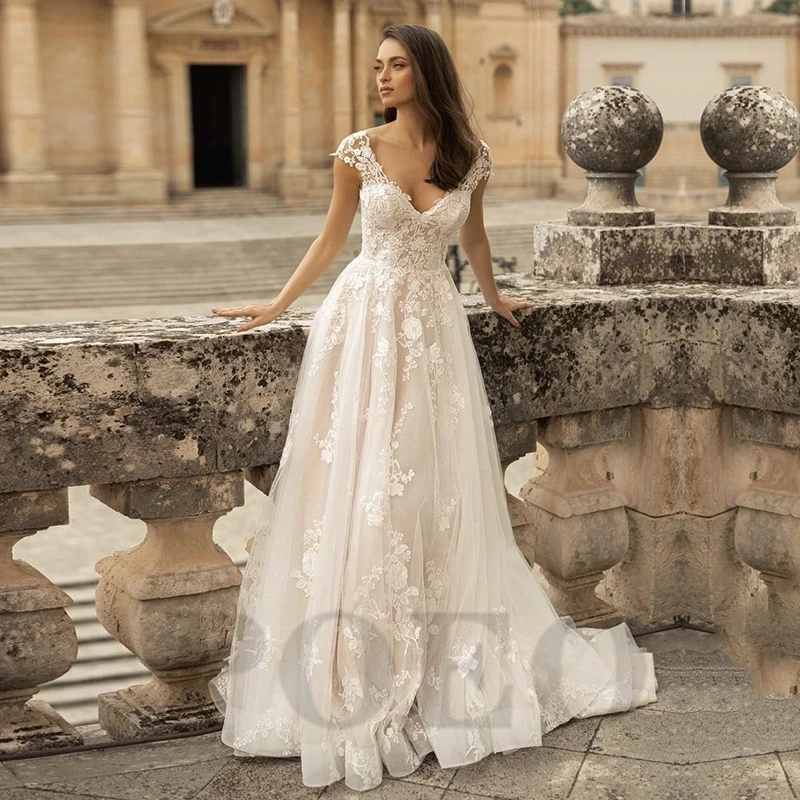 Vintage Wedding Dress Exquisite Appliques V-Neck Beading Elegant Tulle Buttons Glitter Princess Gown Vestido De Novia Women
Vintage Wedding Dress Exquisite Appliques V-Neck Beading Elegant Tulle Buttons Glitter Princess Gown Vestido De Novia Women