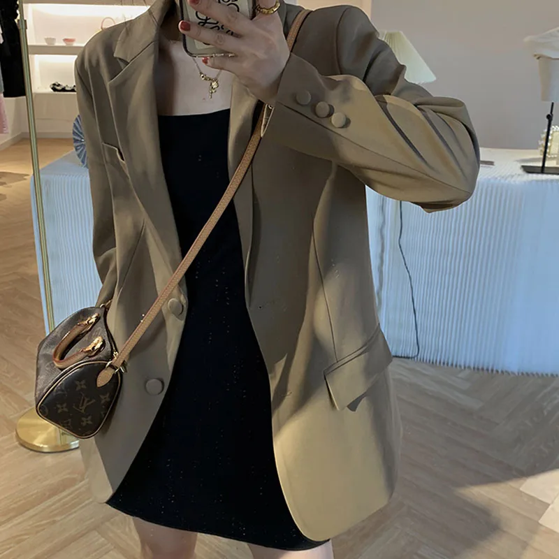 Vintage Simple Women's Suit Jacket 2022 Spring Fall Office Lady Loose Casual Thin Female Solid Blazers Jackets Blazer Feminino
Vintage Simple Women's Suit Jacket 2022 Spring Fall Office Lady Loose Casual Thin Female Solid Blazers Jackets Blazer Feminino