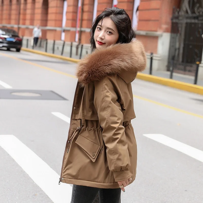 2023 New Winter Clothes Detachable Fur Collar Loose Hooded Drawstring Fleece-lined Thickened Parka Slimming Coat Women
2023 New Winter Clothes Detachable Fur Collar Loose Hooded Drawstring Fleece-lined Thickened Parka Slimming Coat Women