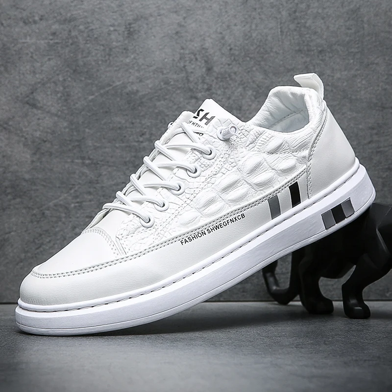 Fashion Solid Color Men's White Shoes Trend All-match Casual Shoes Men's Outdoor Light and Comfortable Sports Shoes
Fashion Solid Color Men's White Shoes Trend All-match Casual Shoes Men's Outdoor Light and Comfortable Sports Shoes