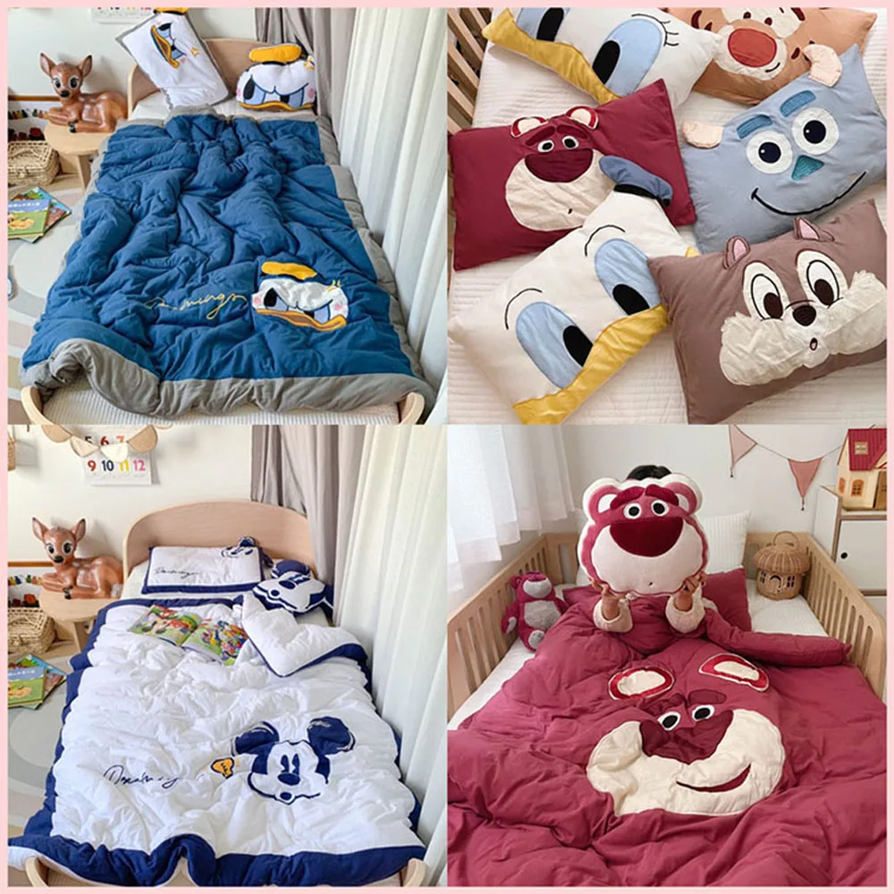 

Daisy Duck Dumbo Donald Duck Mickey Mouse Lotso James P. Sullivan Tigger 100% Cotton Knitted Baby Grade Autumn Winter Nap Quilt