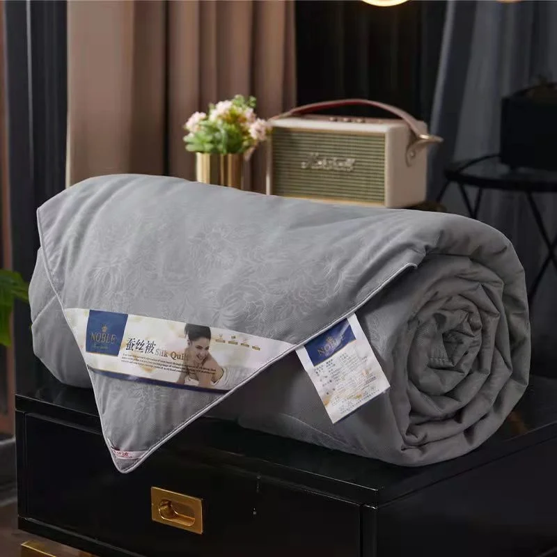 Mulberry Silk Quilt Winter Duvet Skin Friendly Cotton Embossed Comforter Spring And Autumn Twin Queen King Bed Set
Mulberry Silk Quilt Winter Duvet Skin Friendly Cotton Embossed Comforter Spring And Autumn Twin Queen King Bed Set
