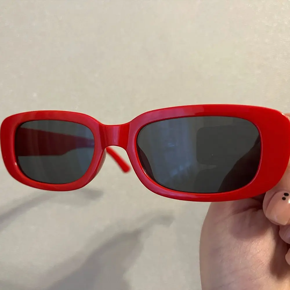 New rectangle vintage sunglasses women Women Small Frame Sun Glasses Square Vintage Rectangle Eyewear Retro Female Shades Summer
New rectangle vintage sunglasses women Women Small Frame Sun Glasses Square Vintage Rectangle Eyewear Retro Female Shades Summer