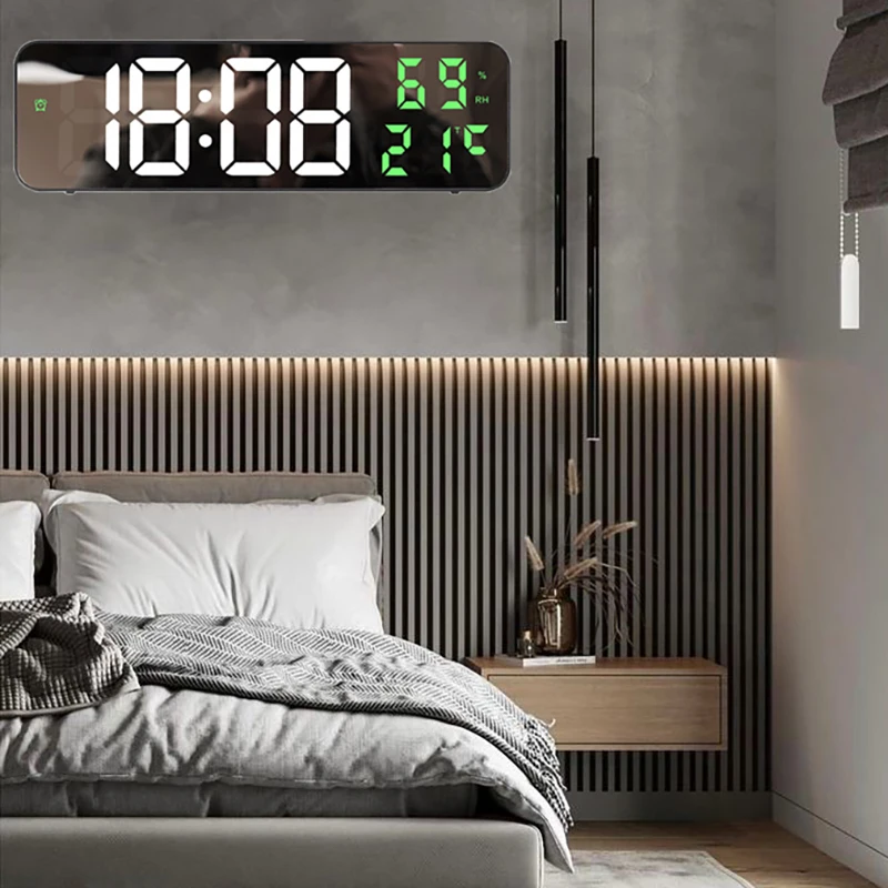 

Clocks Alarms Large Brightness Date Automatic Wall Humidity Clock Display Wall-mounted Temperature Battery Powered Digital
