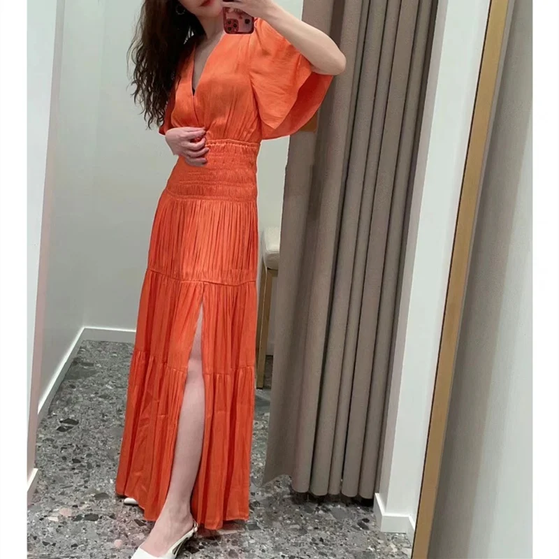 Women Flare Sleeve Slit High Waist V-Neck Solid Color Pleated Elegant Spring Summer 2023 Maxi Dress
Women Flare Sleeve Slit High Waist V-Neck Solid Color Pleated Elegant Spring Summer 2023 Maxi Dress