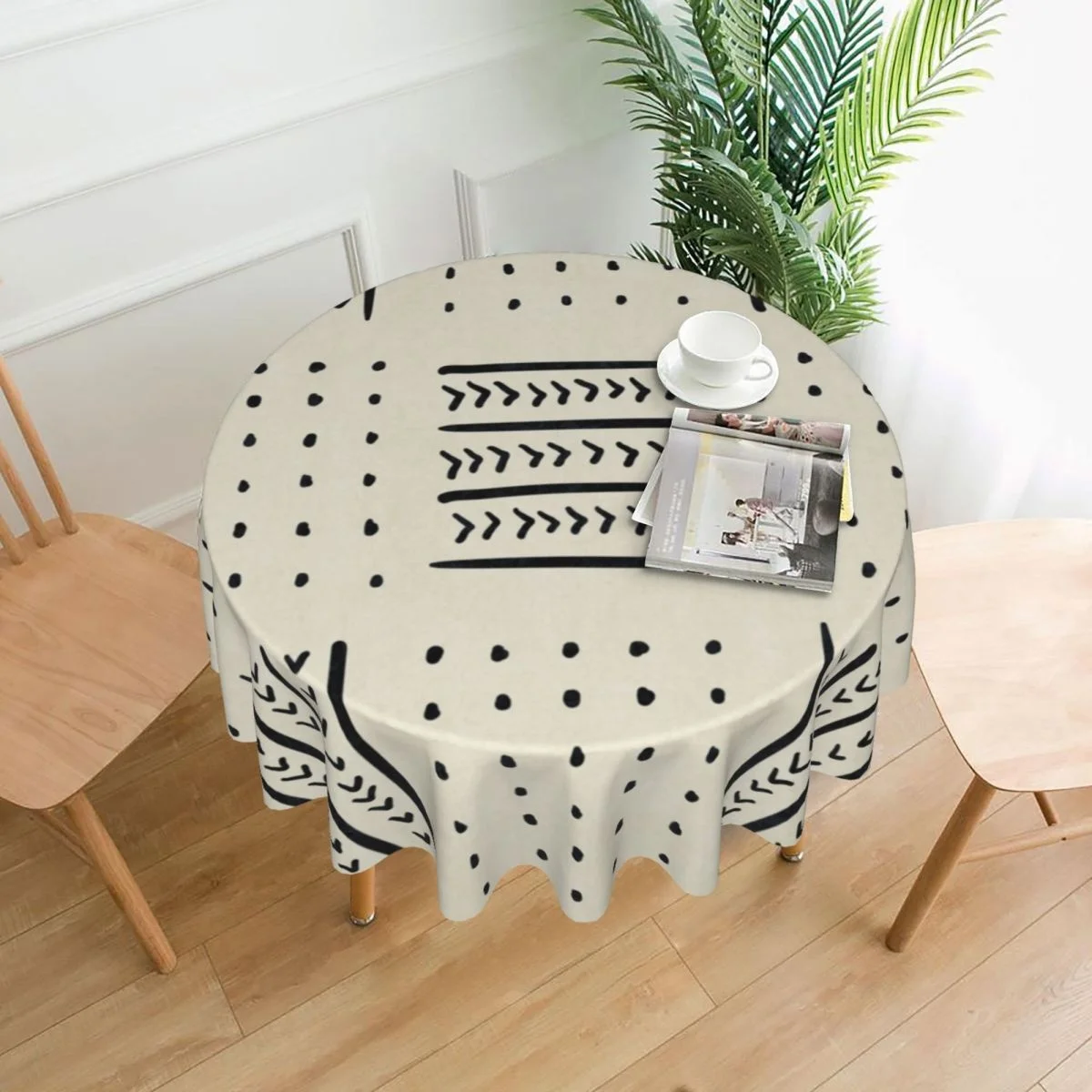 Mud Cloth Patchwork In Ivory Table Cloth Tablecloths Polyester Cool Waterproof Round Picnic Blanket for Coffee Table Decor 
Mud Cloth Patchwork In Ivory Table Cloth Tablecloths Polyester Cool Waterproof Round Picnic Blanket for Coffee Table Decor