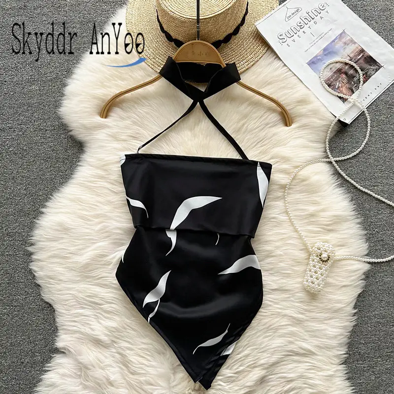 Женский укороченный корсет с принтом, летний модный топ с лямкой на шее, сексуальный топ с открытой спиной, уличная одежда, 2022 
Женский укороченный корсет с принтом, летний модный топ с лямкой на шее, сексуальный топ с открытой спиной, уличная одежда, 2022