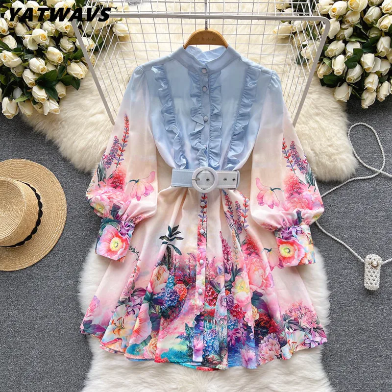 Luxury Fashion Ruffles Women Mini Dresses Designer Stand Collar Single Breasted Autumn Bohemia Print Vacation Female Dress Belt
Luxury Fashion Ruffles Women Mini Dresses Designer Stand Collar Single Breasted Autumn Bohemia Print Vacation Female Dress Belt