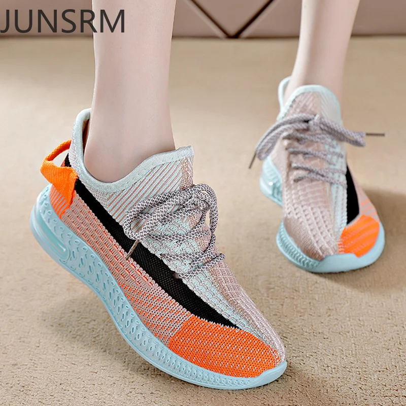 2022 New Women's Shoes Breathable Sports Shoes Women's Soft Sole Color Matching Casual Shoes Flying Knit Shoes Tenis Feminino
2022 New Women's Shoes Breathable Sports Shoes Women's Soft Sole Color Matching Casual Shoes Flying Knit Shoes Tenis Feminino