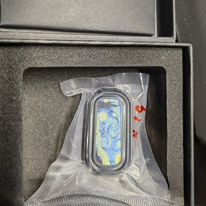 Second-Hand out-of-Print 01edc Van Gogh Starry Night Push Brand Zirconium Alloy Material Luminous Sapphire Glass
Second-Hand out-of-Print 01edc Van Gogh Starry Night Push Brand Zirconium Alloy Material Luminous Sapphire Glass
