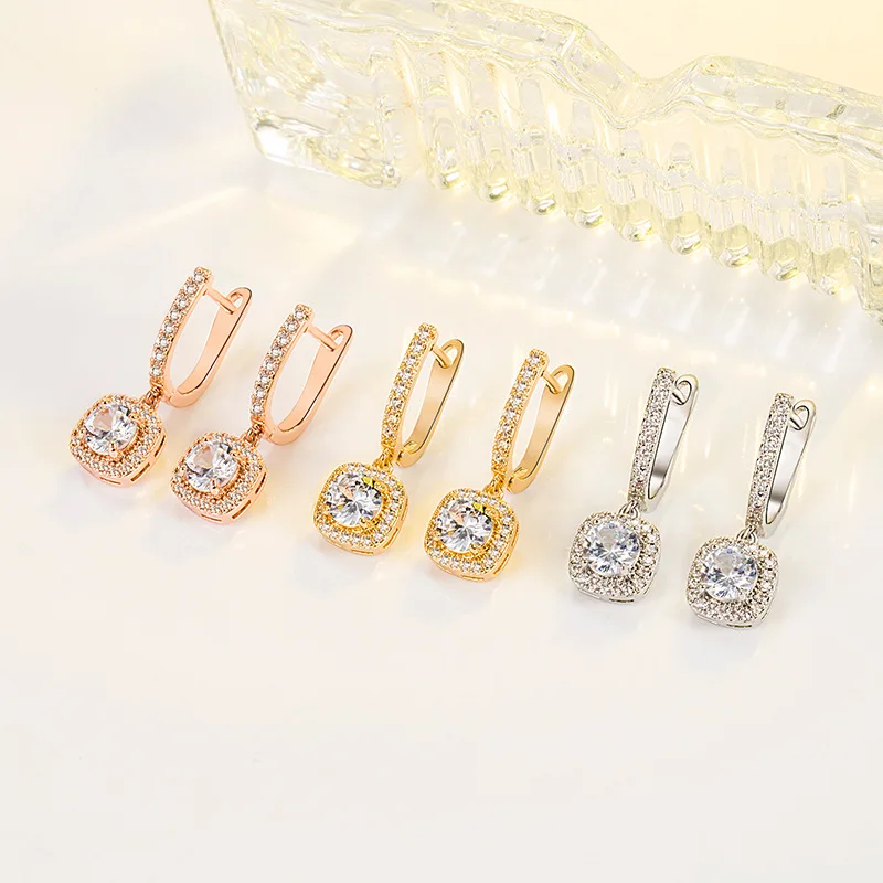 Женские серьги из серебра 2022 пробы, с бриллиантами
Женские серьги из серебра 2022 пробы, с бриллиантами