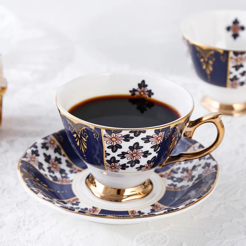 Nordic Blue English All Gold Handle Bone Porcelain Coffee Cup Afternoon Tea Cup Plate Small Luxury Afternoon Tea Cup
Nordic Blue English All Gold Handle Bone Porcelain Coffee Cup Afternoon Tea Cup Plate Small Luxury Afternoon Tea Cup