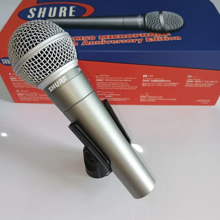 Профессиональный динамический проводной микрофон для Shure/Shure SM58-50A 50-го юбилея, микрофон для домашнего KTV Live Stage Performance
Профессиональный динамический проводной микрофон для Shure/Shure SM58-50A 50-го юбилея, микрофон для домашнего KTV Live Stage Performance