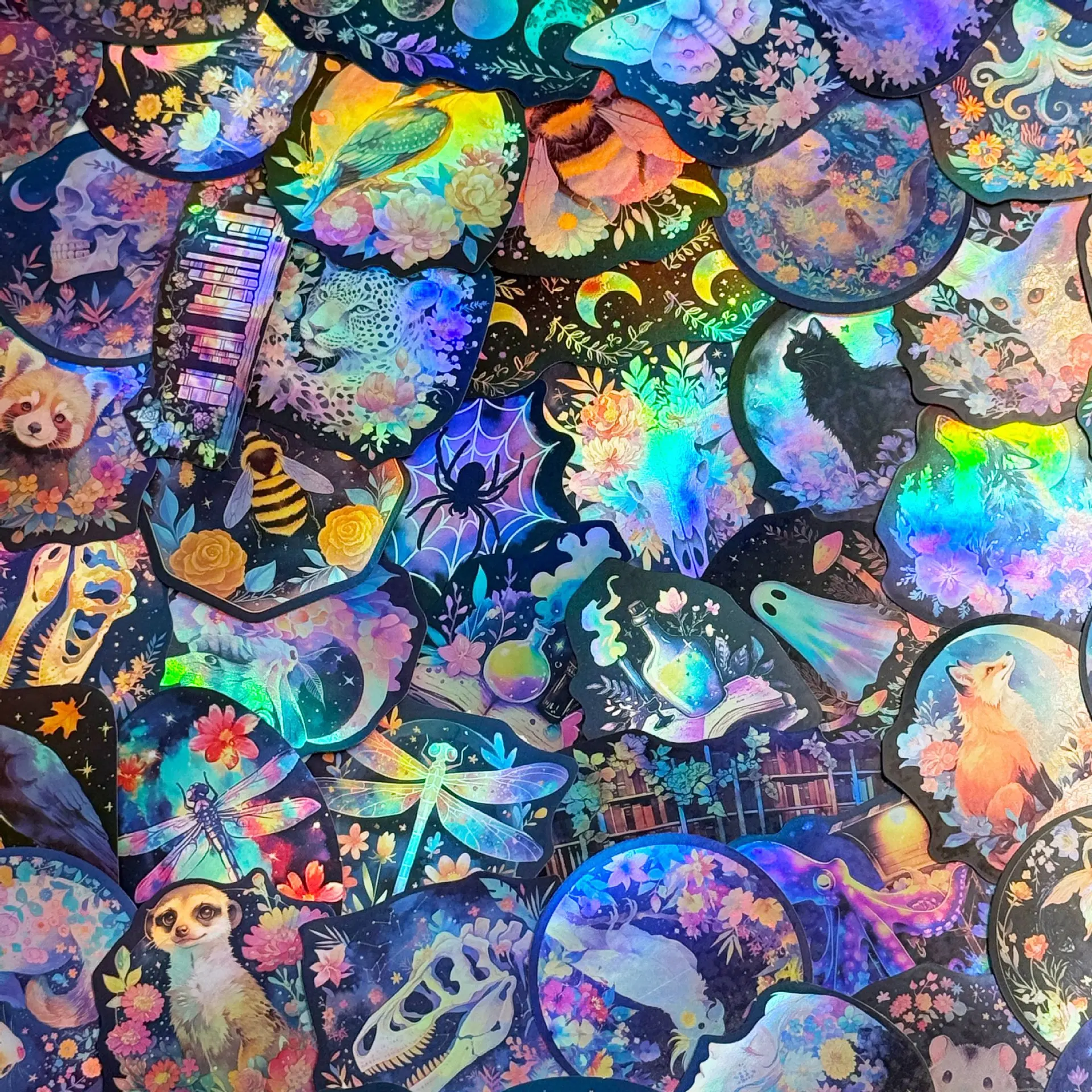 Голографические наклейки для декорирования 50 шт
Голографические наклейки для декорирования 50 шт