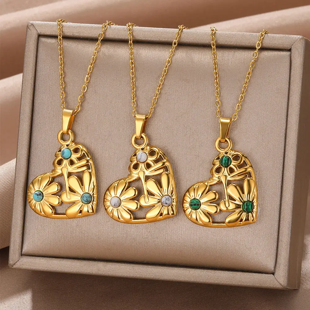 

High Quality Heart Flowers Turquoise Stainless Steel Necklace Gold Color Women's Necklace Delicacy Fashion Jewelry Free Delivery