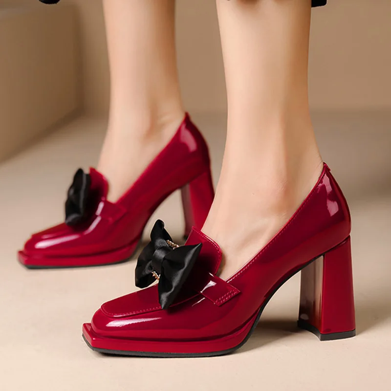 Сандалии женские на массивной подошве, брендовые босоножки с квадратным носком, высокий каблук, туфли-лодочки с бантом, пикантная обувь Мэр... 
Сандалии женские на массивной подошве, брендовые босоножки с квадратным носком, высокий каблук, туфли-лодочки с бантом, пикантная обувь Мэр...