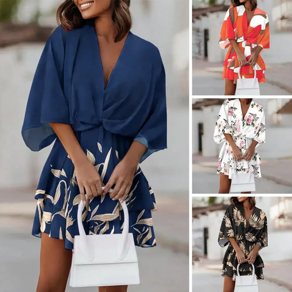 Casual Boho Dress Women 2023 Summer Sexy V Neck Print Batwing Sleeve Lace-up Loose Dresses Female Irregular Mini Dress Vestido
Casual Boho Dress Women 2023 Summer Sexy V Neck Print Batwing Sleeve Lace-up Loose Dresses Female Irregular Mini Dress Vestido