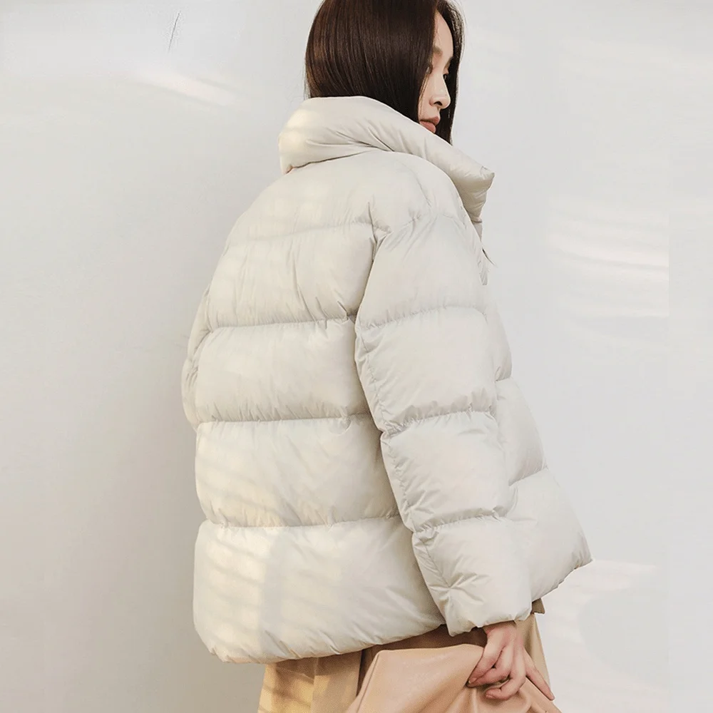 2021 Winter Duck Down Jacket Women Ultra Light Down Coat Casual Loose Stand-up Collar Clothes Waterproof Windproof Warm Outwear
2021 Winter Duck Down Jacket Women Ultra Light Down Coat Casual Loose Stand-up Collar Clothes Waterproof Windproof Warm Outwear