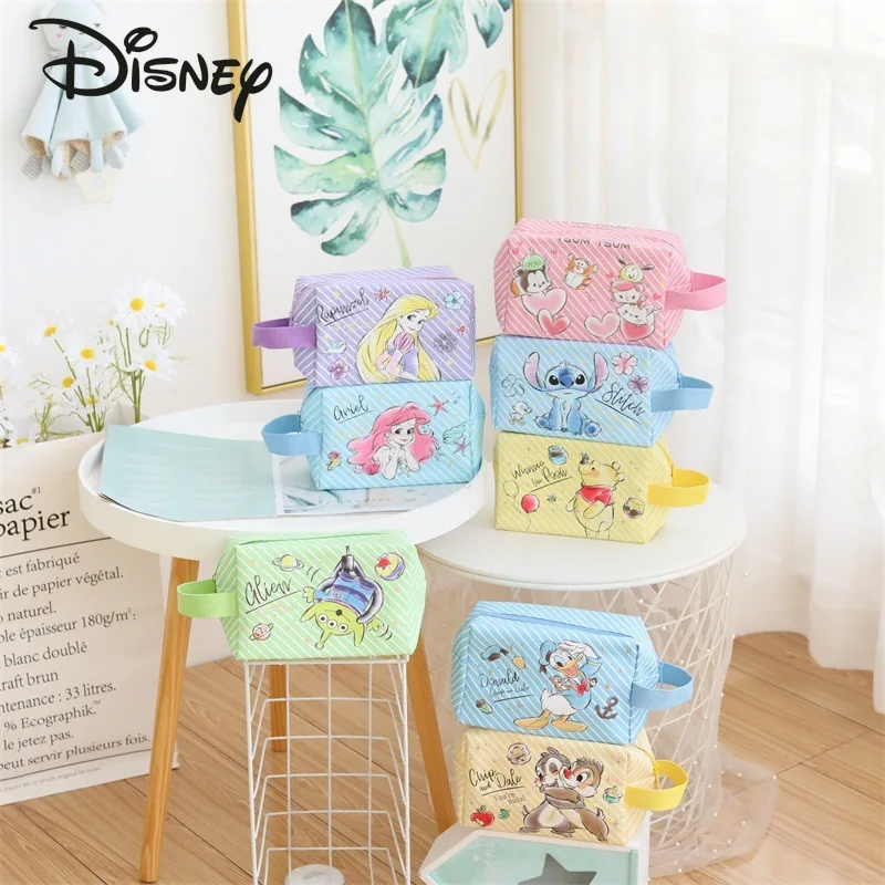 Большая вместительная косметичка из мультфильма Disney, клатч, многофункциональная дорожная прочная сумка из ПВХ на молнии для женщин
Большая вместительная косметичка из мультфильма Disney, клатч, многофункциональная дорожная прочная сумка из ПВХ на молнии для женщин