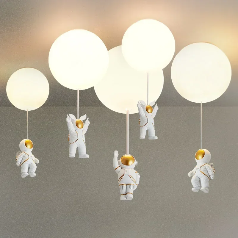 

Современная Минималистичная креативная Потолочная люстра в виде астронавта и воздушного шара, светодиодная люстра в скандинавском стиле Creche для комнаты мальчика и девочки, домашний декор, осветительный прибор