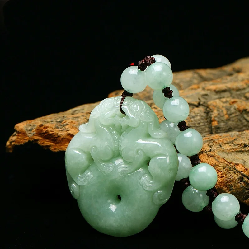 Natural Myanmar jadeite brave troops safety button pendant simple pendant temperament jewellery fashion for women men lucky
Natural Myanmar jadeite brave troops safety button pendant simple pendant temperament jewellery fashion for women men lucky