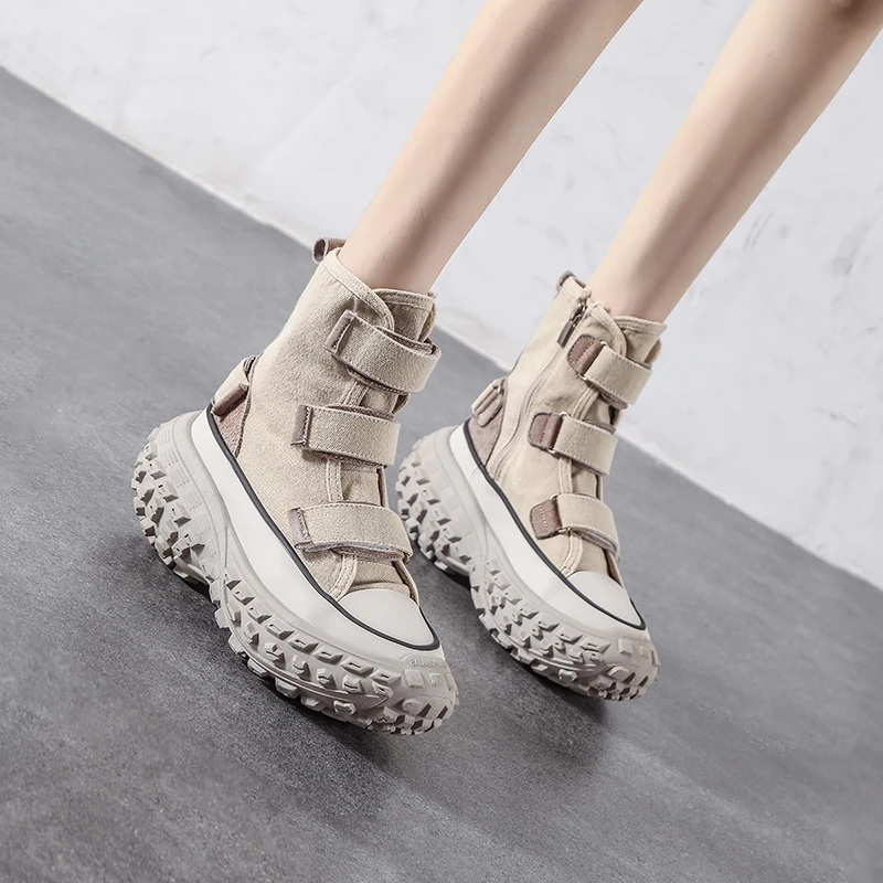 2022 Designer Platform Women Shoes High Top Canvas Fashion Thick Sole Tire Shoes Outdoor Sneakers Safety Female Walking Shoes
2022 Designer Platform Women Shoes High Top Canvas Fashion Thick Sole Tire Shoes Outdoor Sneakers Safety Female Walking Shoes