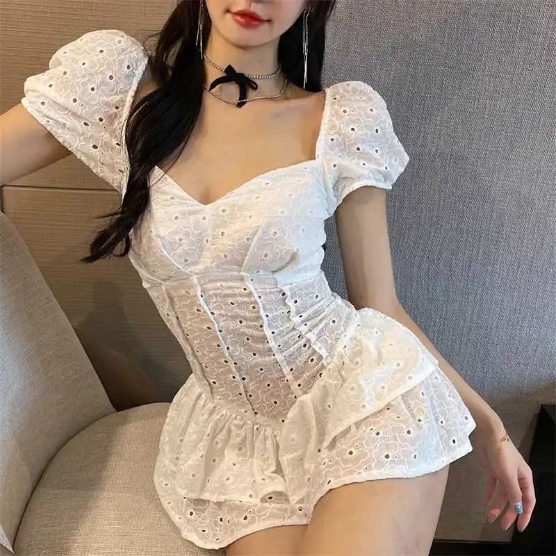 Retro Puff Sleeve White Corset Dress 2021 Summer Autumn Elegant Fashion French Style Short Dresses Women Party Club Wear Bodycon
Retro Puff Sleeve White Corset Dress 2021 Summer Autumn Elegant Fashion French Style Short Dresses Women Party Club Wear Bodycon