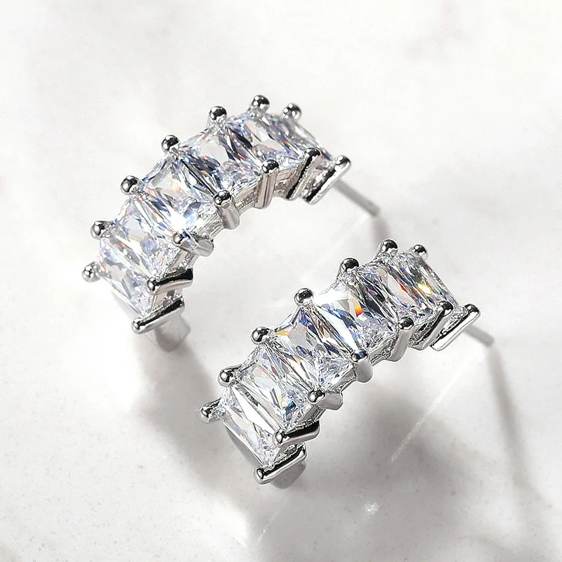 

Gorgeous Dazzling C Shape Clear Cubic Zirconia Women Stud Earrings Female Engagement Party Fashion Jewelry Delicate Earrings