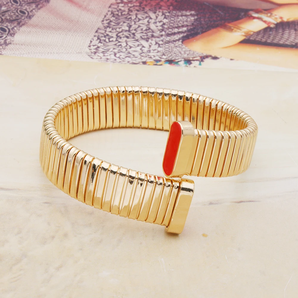 Open Exaggerate Chain Bracelet Bangles Madera Metal Gold Color Pulseira Estrela De Cinco Open
Open Exaggerate Chain Bracelet Bangles Madera Metal Gold Color Pulseira Estrela De Cinco Open