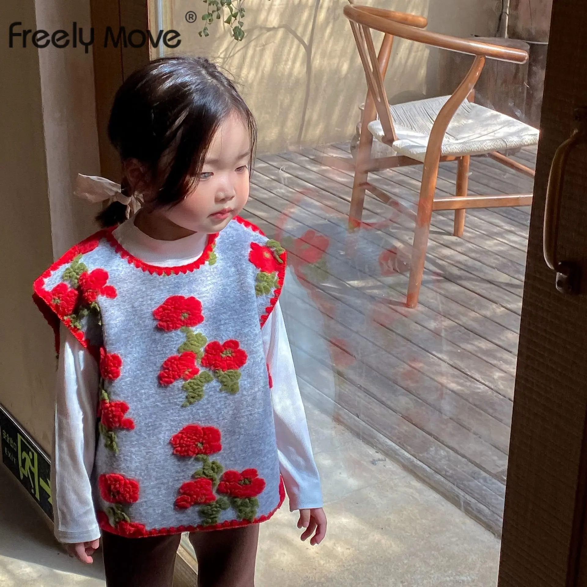 Freely Move Baby Girls Knitted Sweater Vest Kids Clothes Pullover Autumn Flower Princess Children Outerwear Sweet Waistcoats
Freely Move Baby Girls Knitted Sweater Vest Kids Clothes Pullover Autumn Flower Princess Children Outerwear Sweet Waistcoats