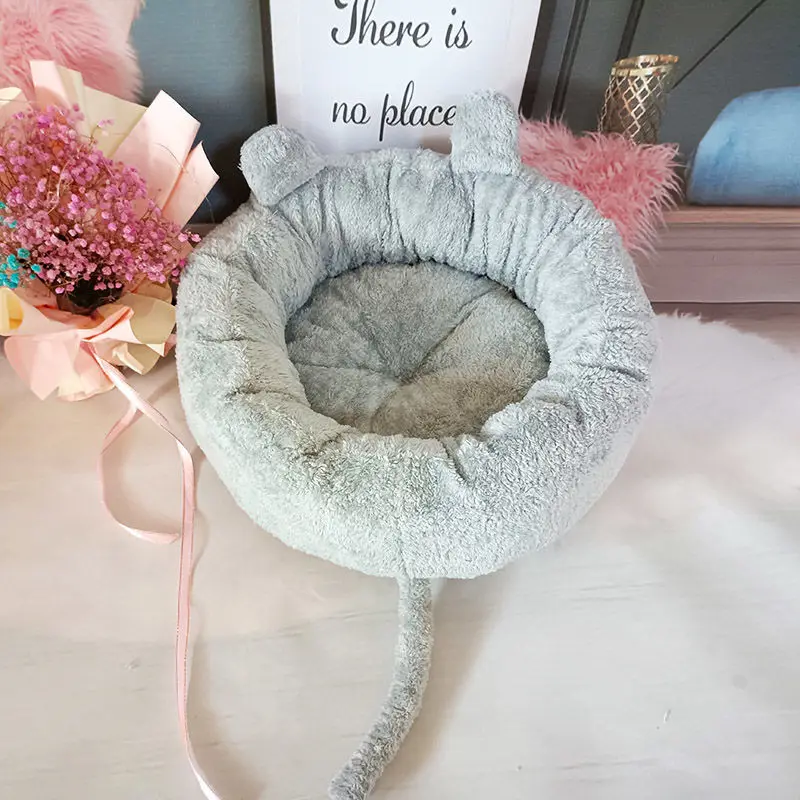 Cartoon cute cat kennel dog kennel four seasons general thickening pet supplies Teddy small and medium-sized dog cat and dog mat
Cartoon cute cat kennel dog kennel four seasons general thickening pet supplies Teddy small and medium-sized dog cat and dog mat