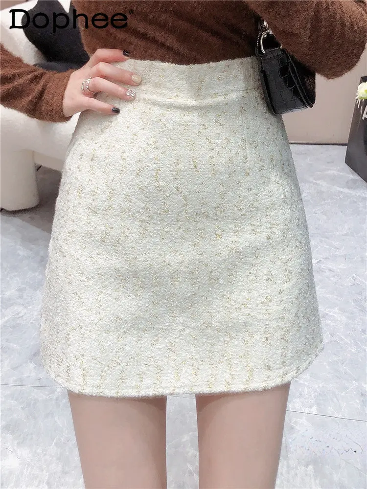 Модная шерстяная юбка Ins, женская короткая одежда на осень и зиму 2022, приталенная твидовая юбка А-силуэта с высокой талией, универсальные сап...
Модная шерстяная юбка Ins, женская короткая одежда на осень и зиму 2022, приталенная твидовая юбка А-силуэта с высокой талией, универсальные сап...