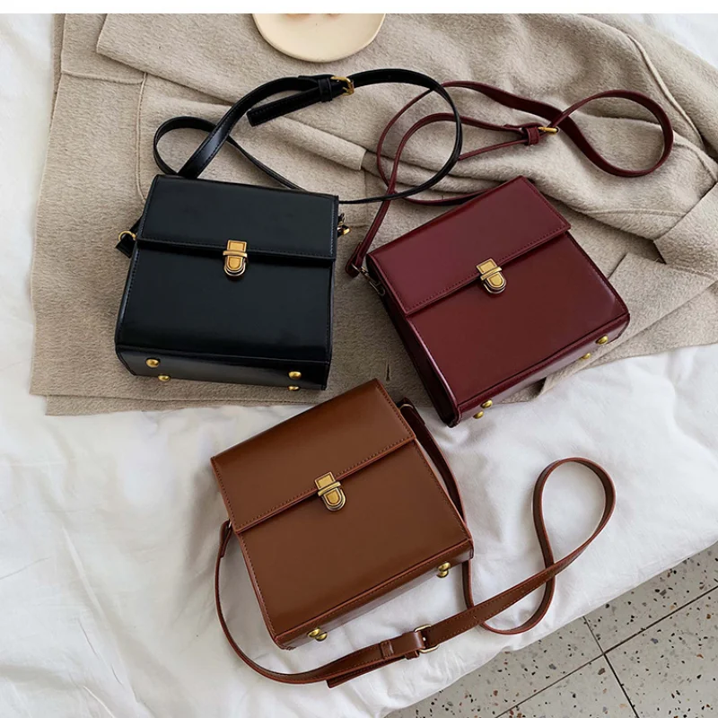 Bag Yangqi Women's Bag 2023 New Tide Korean Texture Crossbody Bag Fashion Simple Small Square Bag
Bag Yangqi Women's Bag 2023 New Tide Korean Texture Crossbody Bag Fashion Simple Small Square Bag