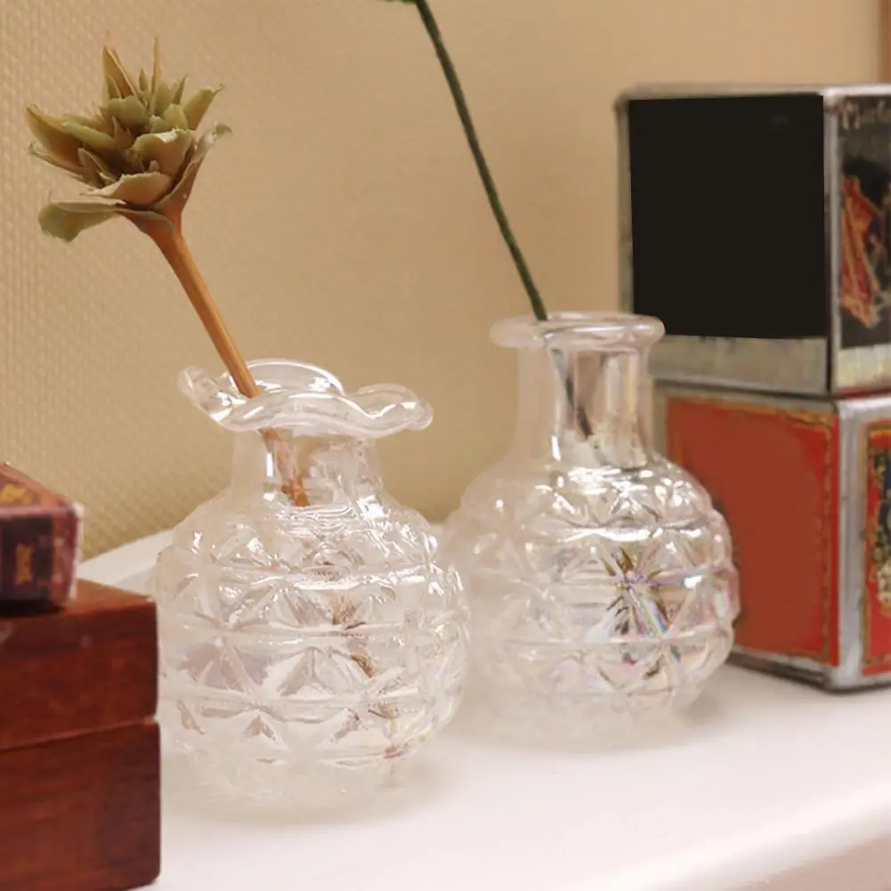 Universal Creative Dollhouse Transparent Vase Toy Glass Miniature Flower Pot Sturdy for Entertainment
Universal Creative Dollhouse Transparent Vase Toy Glass Miniature Flower Pot Sturdy for Entertainment