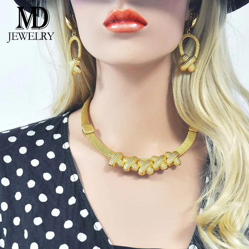 D.M 24K Gold Jewelry Set Women's Clothing Ornament Fashion Jewelry Set Gold Jewelry Set 4 Piece Bridal Gift Ornament
D.M 24K Gold Jewelry Set Women's Clothing Ornament Fashion Jewelry Set Gold Jewelry Set 4 Piece Bridal Gift Ornament