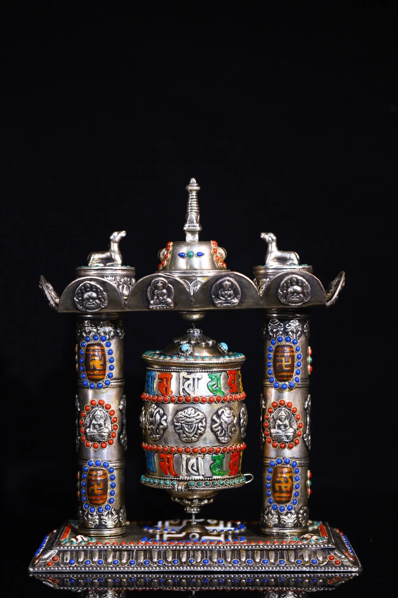 10" Tibetan Temple Collection old Tibetan silver painted mosaic gem Dzi Beads mythical beast pagoda shape prayer wheel Amulet
10" Tibetan Temple Collection old Tibetan silver painted mosaic gem Dzi Beads mythical beast pagoda shape prayer wheel Amulet