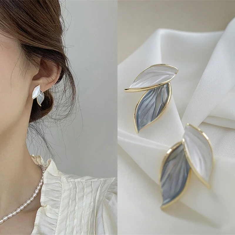 New Chic Korean Stud Earrings Personality Crystal Women's Small Earrings Mini Butterfly Earrings trend jewerly party gift
New Chic Korean Stud Earrings Personality Crystal Women's Small Earrings Mini Butterfly Earrings trend jewerly party gift
