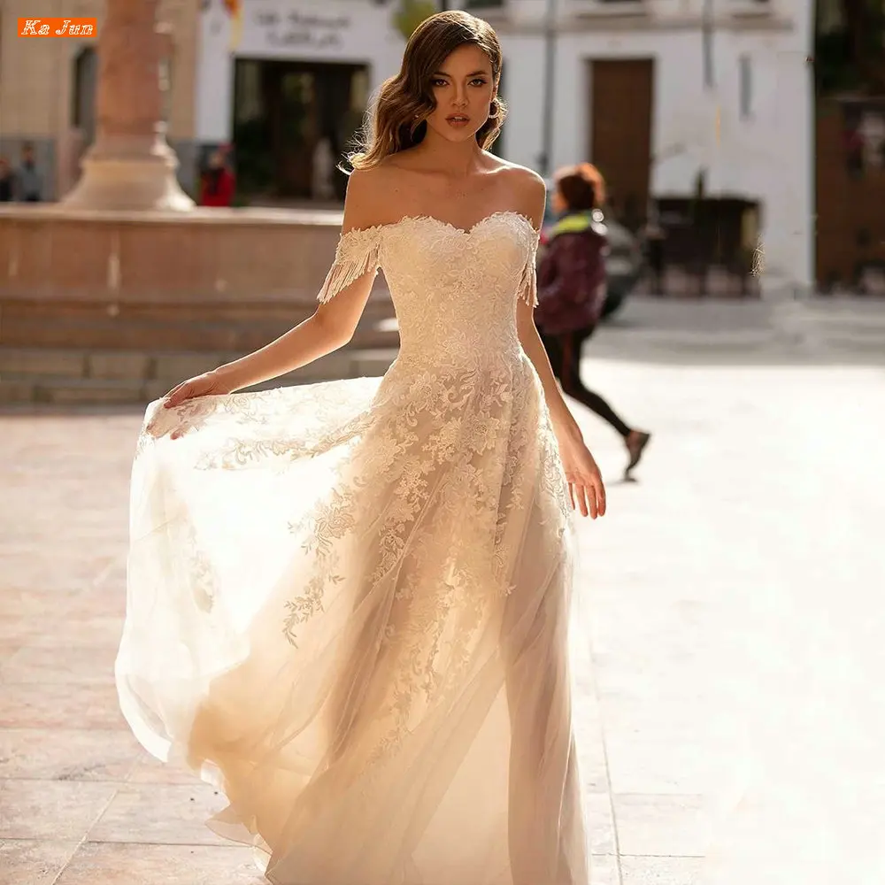 Romantic Off Shoulder Wedding Dresses For Women Lace Appliques A Line Vestidos De Noiva Bridal Gown Court Train Robe De Mariée
Romantic Off Shoulder Wedding Dresses For Women Lace Appliques A Line Vestidos De Noiva Bridal Gown Court Train Robe De Mariée