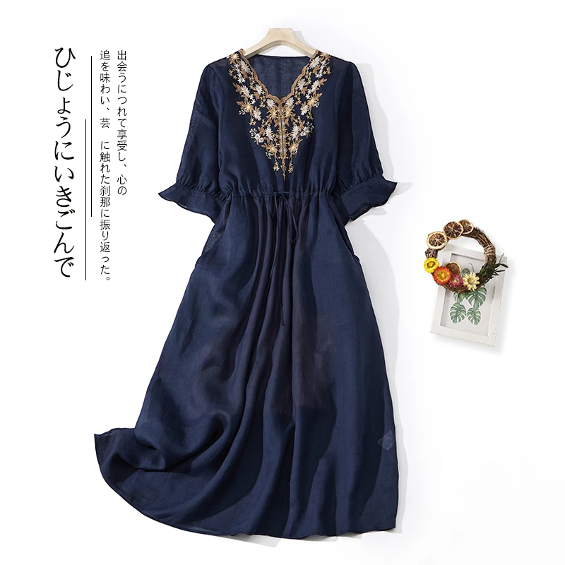 2022 Summer New Arts Style Women Short Sleeve Loose cotton linen A-line Dresses Vintage Flower Embroidery V-neck Long Dress C258
2022 Summer New Arts Style Women Short Sleeve Loose cotton linen A-line Dresses Vintage Flower Embroidery V-neck Long Dress C258