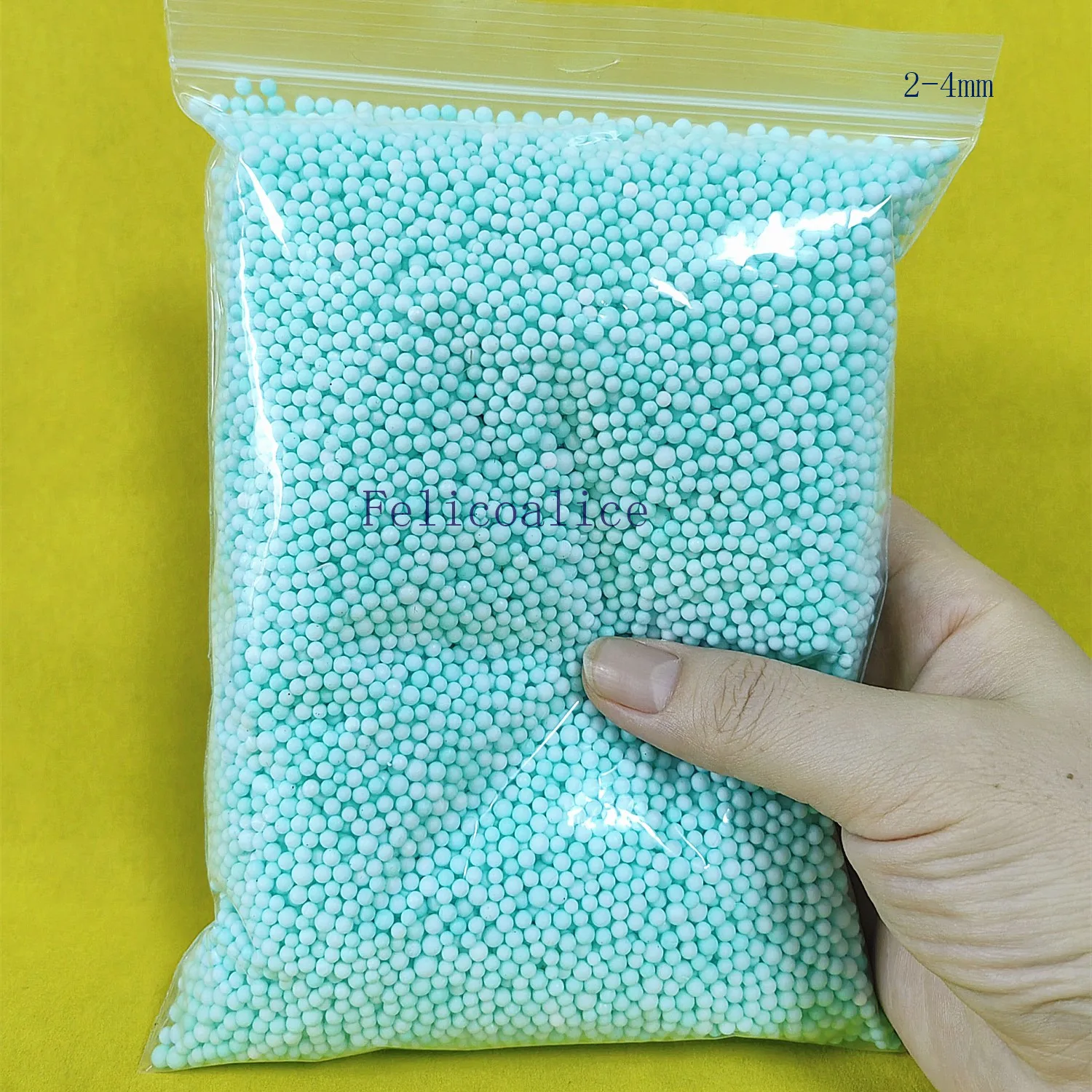 Пенопластовые шарики Felicoalice 2-4 мм 14 г
Пенопластовые шарики Felicoalice 2-4 мм 14 г