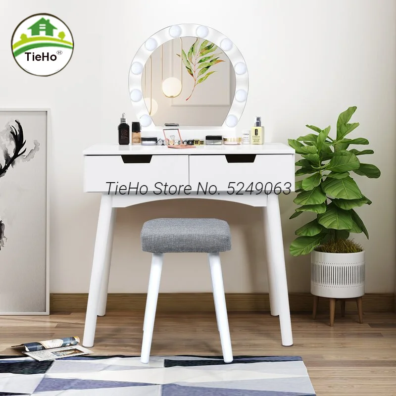 Современный минималистичный скандинавский макияжный стол со светодиодной подсветкой для спальни, деревянный туалетный столик, простой туалетный стол, набор стульев
Современный минималистичный скандинавский макияжный стол со светодиодной подсветкой для спальни, деревянный туалетный столик, простой туалетный стол, набор стульев