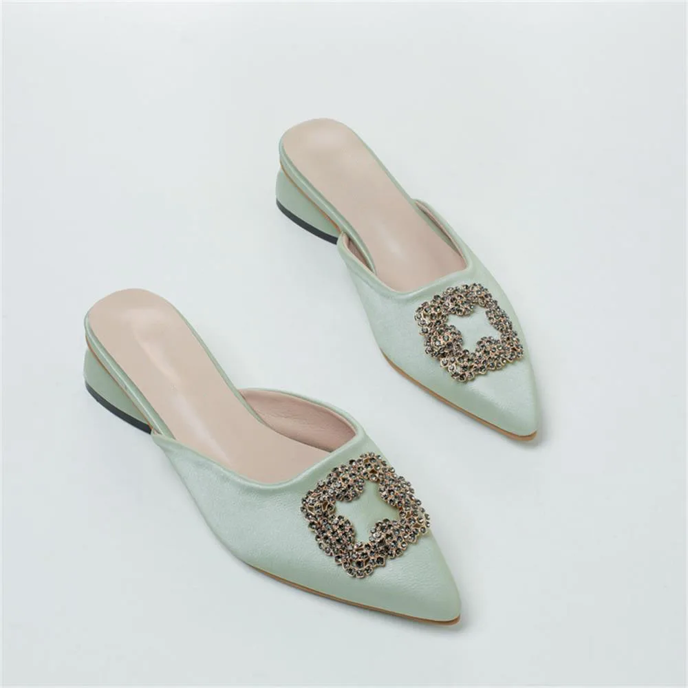 Summer Women Mules 2022 New Glitter Rhinestone Pointed Toe Slip On Ladies Comfortable Sandals Female Fashion Low Heel Pumps
Summer Women Mules 2022 New Glitter Rhinestone Pointed Toe Slip On Ladies Comfortable Sandals Female Fashion Low Heel Pumps