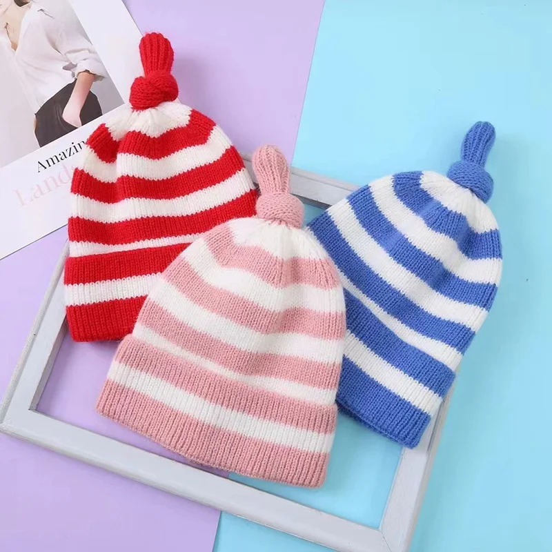 Child Stripe Outdoor Keep Warm Korean Version Knitted Hat Autumn Winter Boy Girl Knitting Baby Beanie Skull Cap 
Child Stripe Outdoor Keep Warm Korean Version Knitted Hat Autumn Winter Boy Girl Knitting Baby Beanie Skull Cap