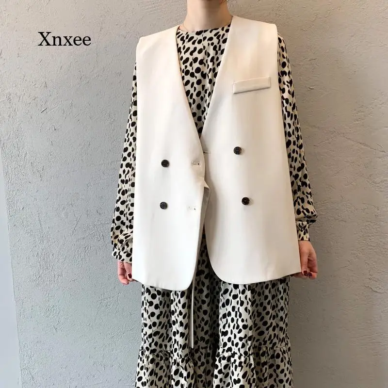 Autumn Vest Women Vintage V-Neck Double Breasted Short Tank Loose Vests Womens Blazer Vest Mujer Double Breasted Lady Clothing
Autumn Vest Women Vintage V-Neck Double Breasted Short Tank Loose Vests Womens Blazer Vest Mujer Double Breasted Lady Clothing