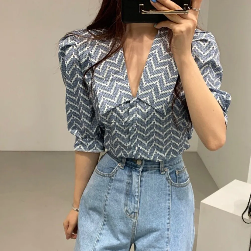 Vintage Blouse S-l Striped Blouse Ladies Puff Sleeve T-shirts Fashion Loose Top Korean Clothing Рубашка Мужская
Vintage Blouse S-l Striped Blouse Ladies Puff Sleeve T-shirts Fashion Loose Top Korean Clothing Рубашка Мужская