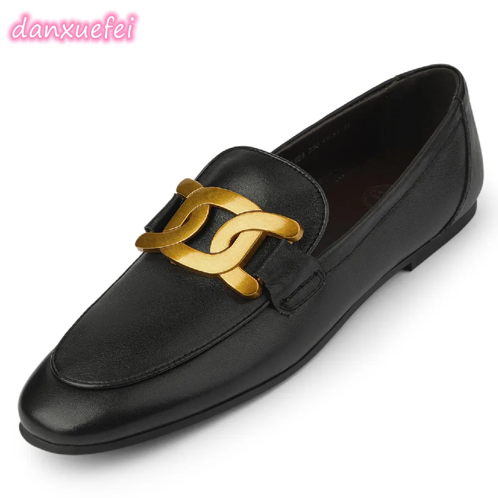 Danxuefei размера плюс 33-40 Женские Кожаные слипоны на плоской подошве лоферы с круглым носком украшение на цепочке повседневные женские мокасины
Danxuefei размера плюс 33-40 Женские Кожаные слипоны на плоской подошве лоферы с круглым носком украшение на цепочке повседневные женские мокасины